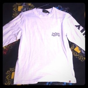 Long sleeve small airwalk shirt